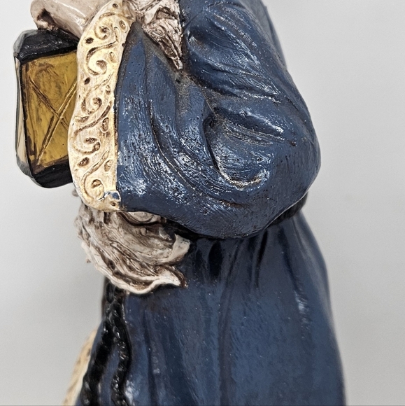 Nordic Figurine with lantern and staff - Picture 2 of 7